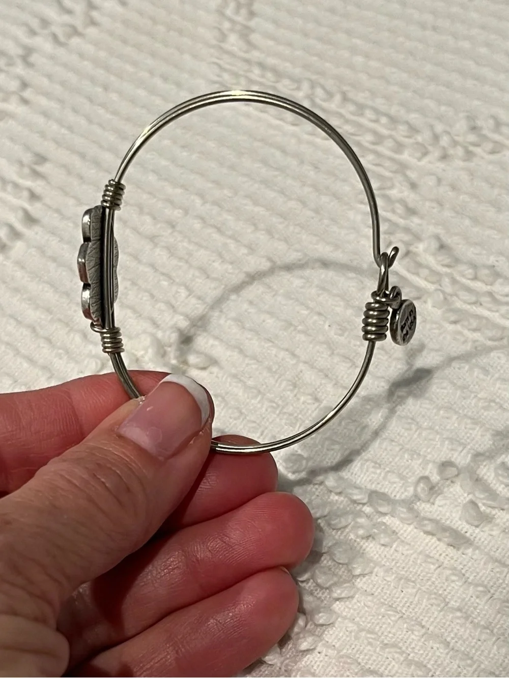Luca + Danni Celtic Shamrock Bangle Bracelet, IOB, Petite, Silver Tone, USA Made